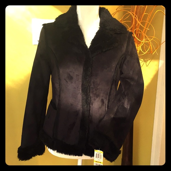 Style& CO petite faux shearling jacket - Picture 3 of 5